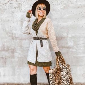 Tilt Cardigan (Cabi)